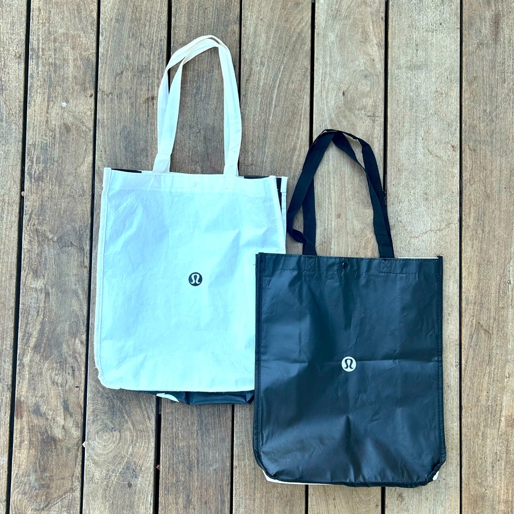 Lululemon Reusable Large Tote Shopping Bag Black & White Classic Design Bundle 2